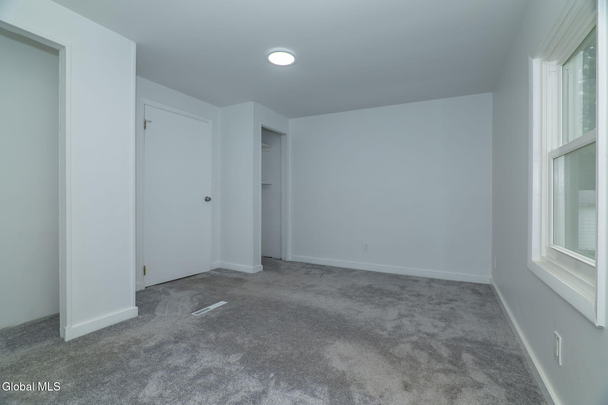 38 Morris Road Colonie, NY 12304 - Photo 22 of 26 22-web-or-mls-38MorrisRd-22