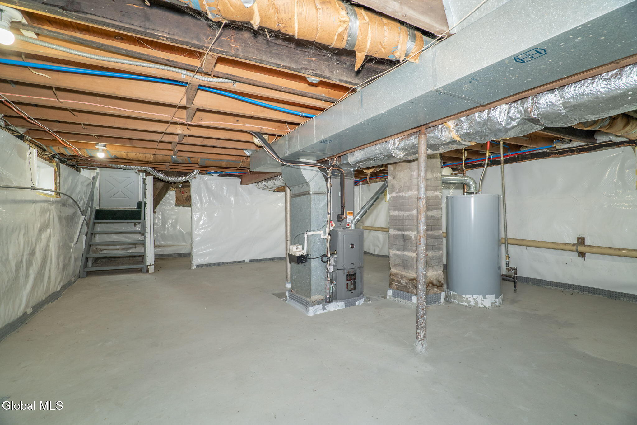 38 Morris Road Colonie, NY 12304 - Photo 24 of 26 24-web-or-mls-38MorrisRd-24