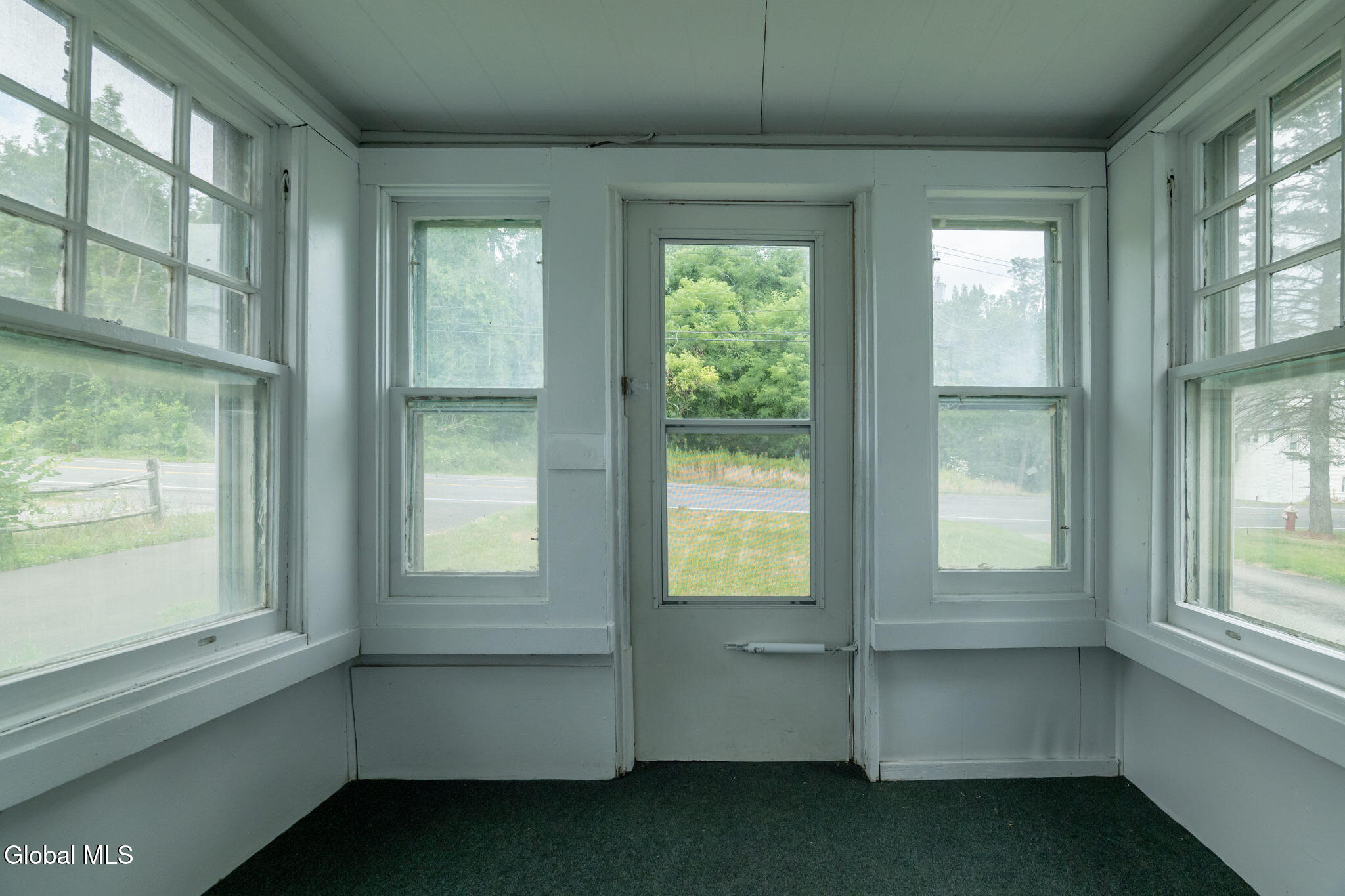 38 Morris Road Colonie, NY 12304 - Photo 25 of 26 25-web-or-mls-38MorrisRd-25