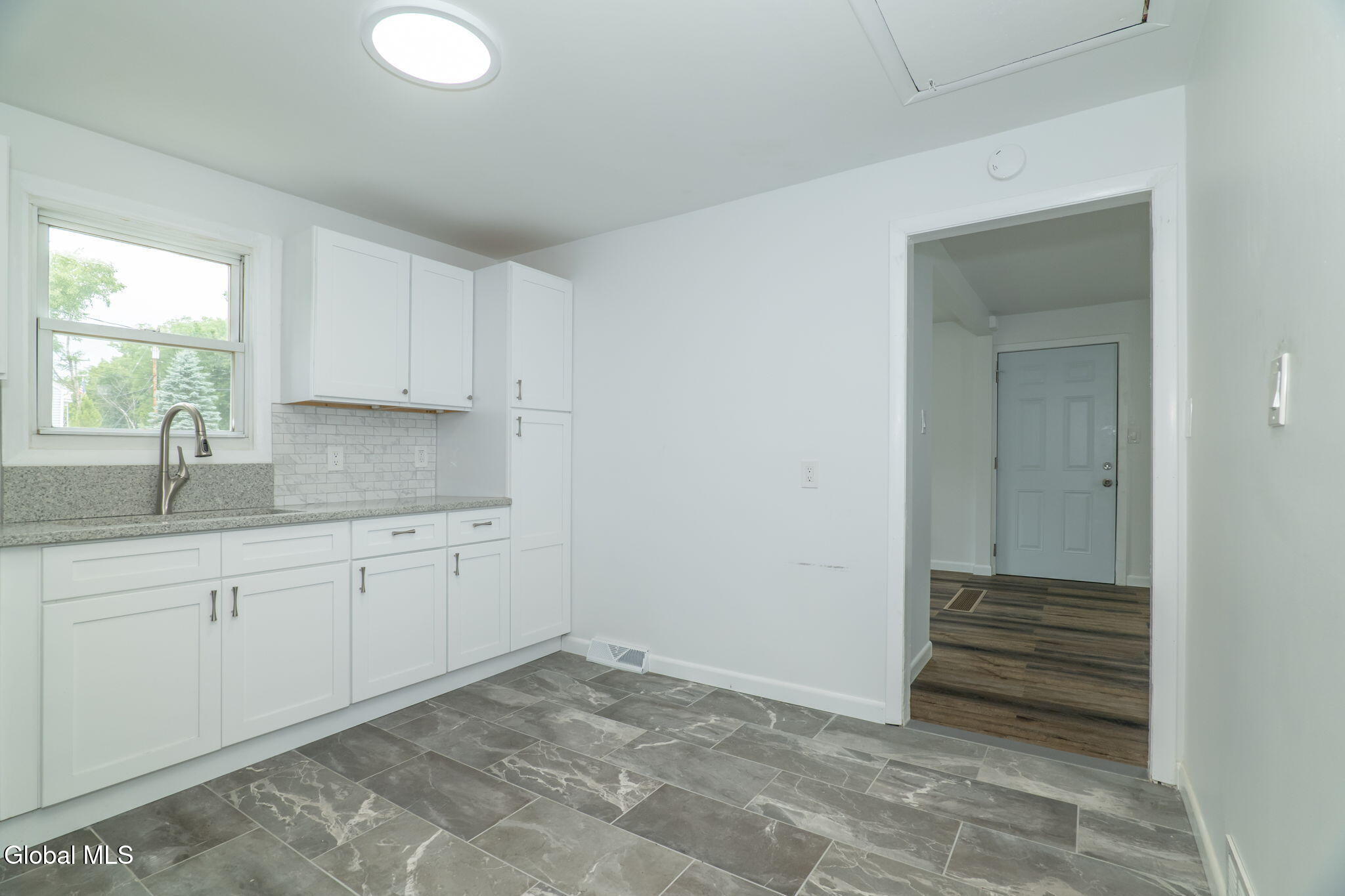 38 Morris Road Colonie, NY 12304 - Photo 10 of 26 11-web-or-mls-38MorrisRd-11