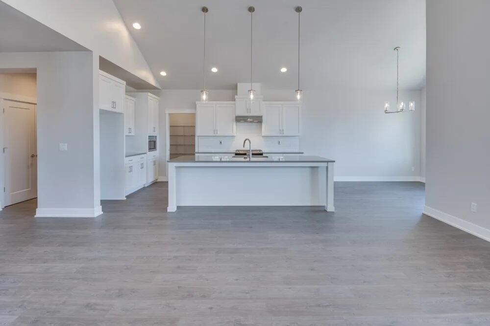 3826 Northeast Oakside Loop Bend, OR 97701 - Photo 8 of 27 Home will be similar to photo or rendering shown.