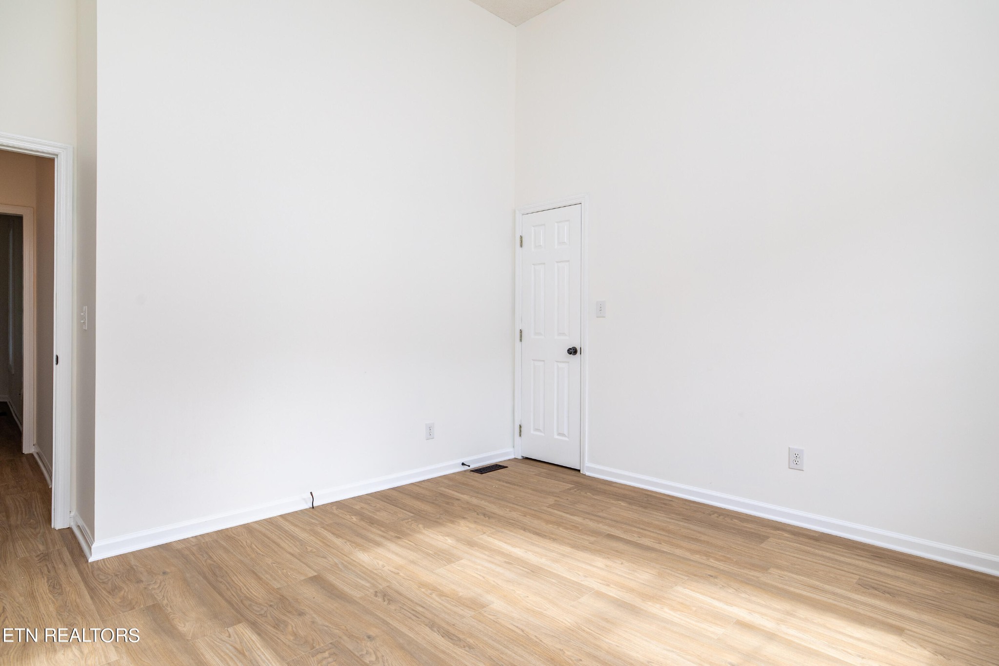 17254 Stockton Valley Road Philadelphia, TN 37846 - Photo 29 of 51 Gallery Image 29