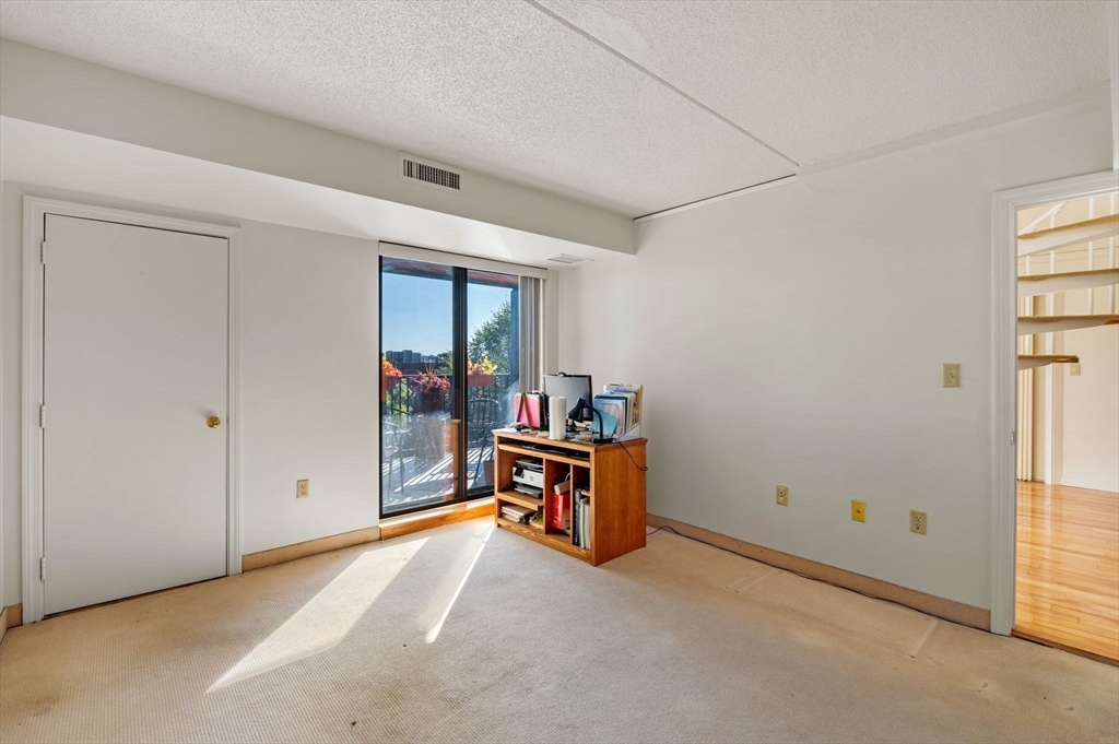 60 Rantoul Street, Unit 711 Beverly, MA 01915 - Photo 20 of 36 Gallery Image 20
