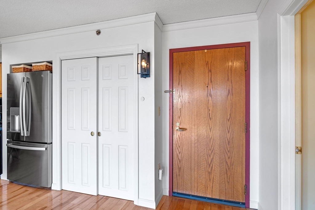 60 Rantoul Street, Unit 711 Beverly, MA 01915 - Photo 8 of 36 Gallery Image 8