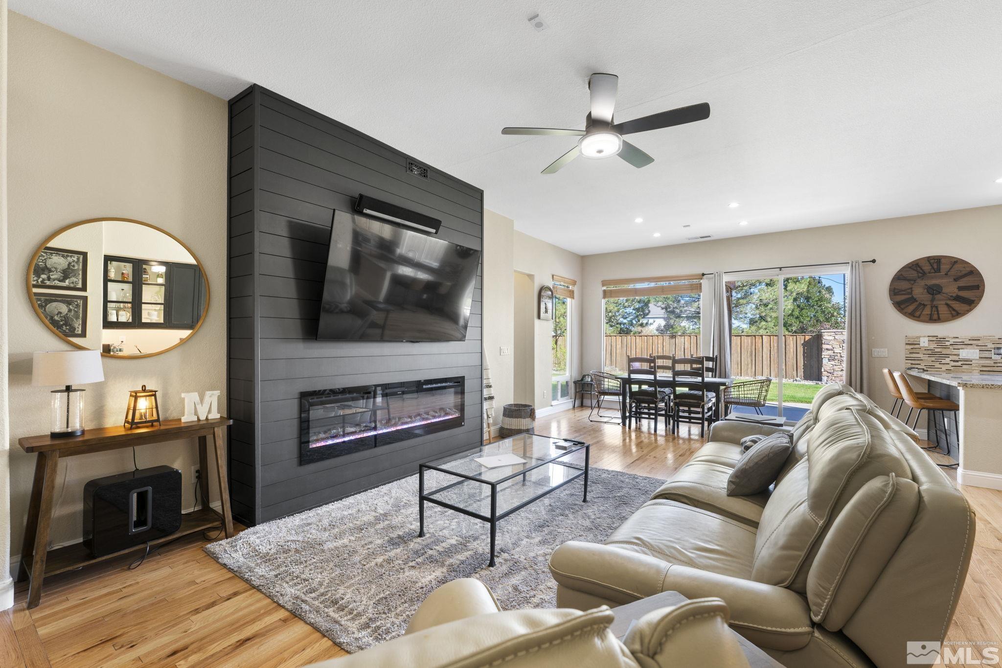 1691 Emerald Bay Drive Reno, NV 89521 - Photo 7 of 32 Photo 7