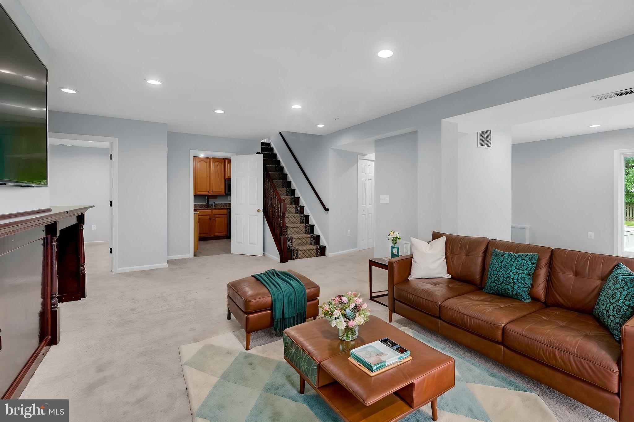 43553 Dempsey Lane Chantilly, VA 20152 - Photo 52 of 76