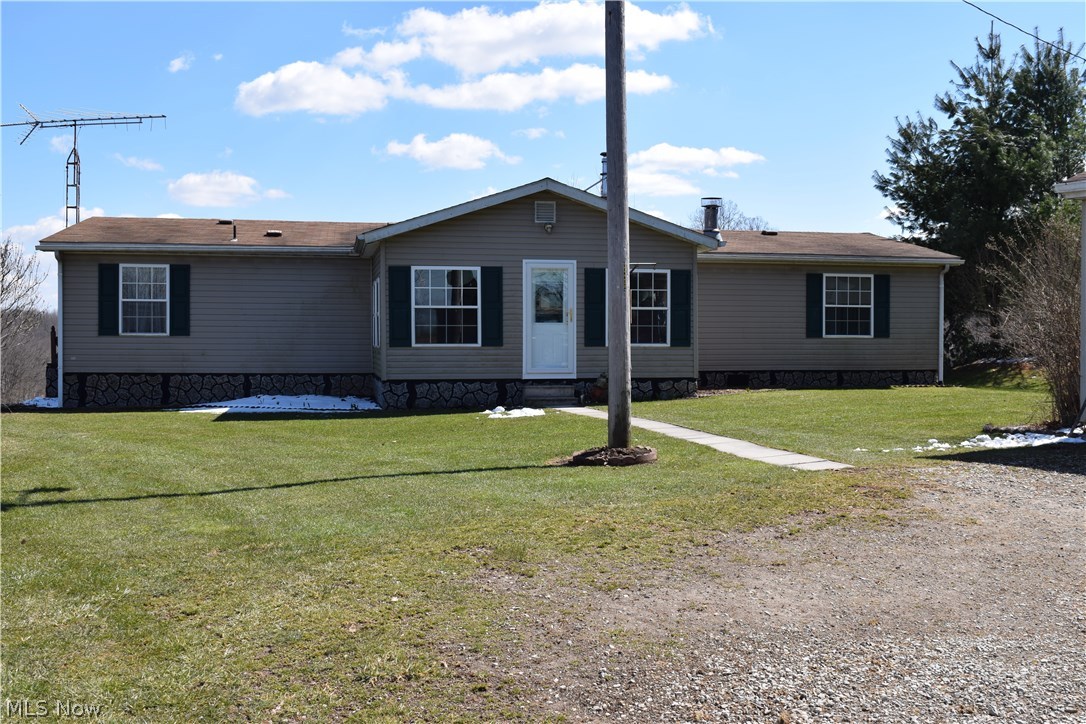 45118 Collins Road Caldwell, OH 43724 - Photo 1 of 33 Gallery Image 1