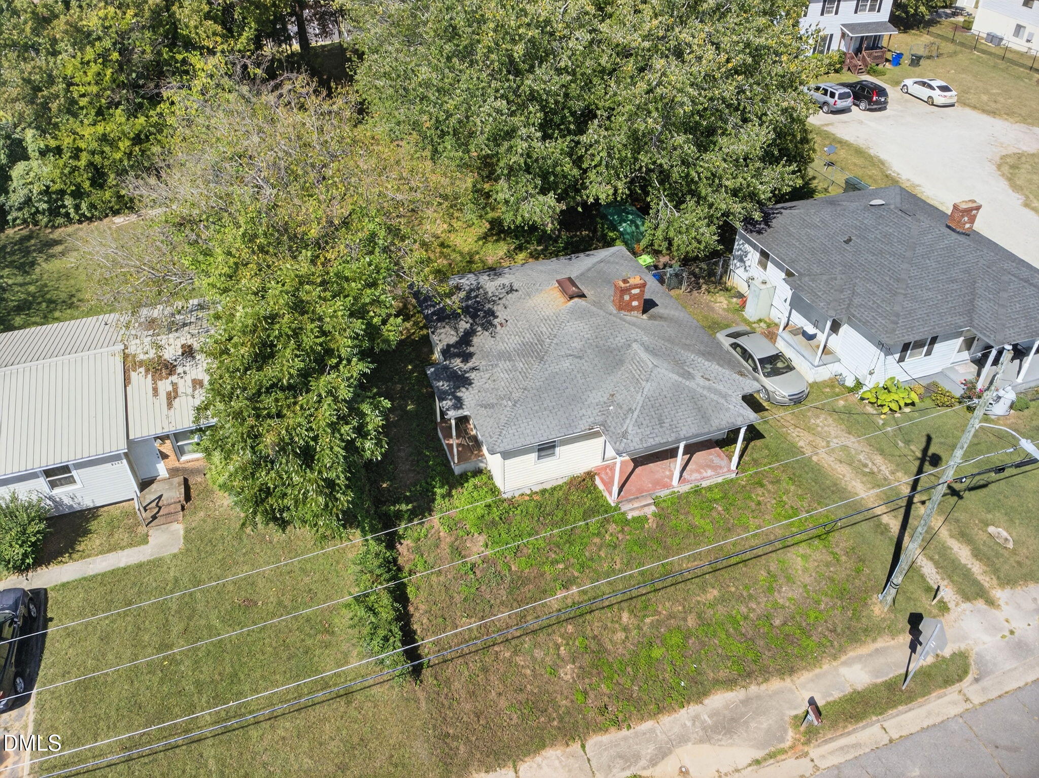 1422 Carnage Drive Raleigh, NC 27610 - Photo 6 of 33 a view of a backyard