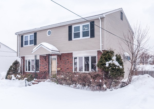 52-54 Goldcliff Road Malden, MA 02148 - Photo 3 of 30 Gallery Image 3