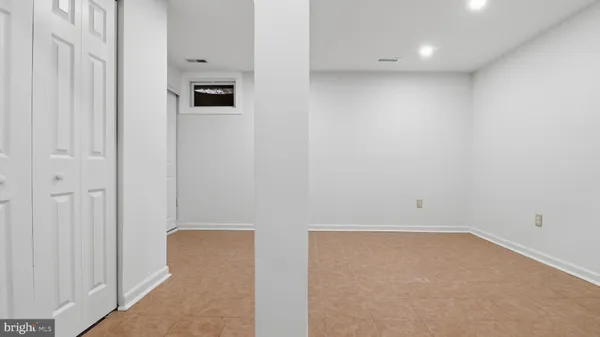 $3,000 | 2628 Deer Ridge Drive, Silver Spring, MD 20904