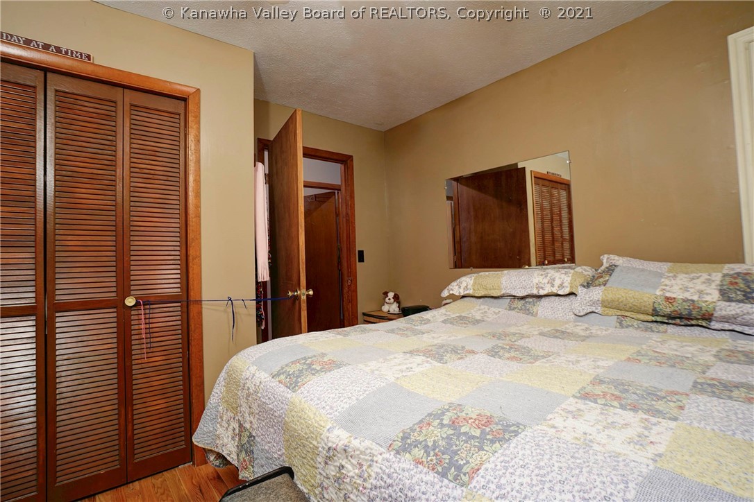 226 Easter Road Nitro, WV 25143 - Photo 14 of 24 Gallery Image 14