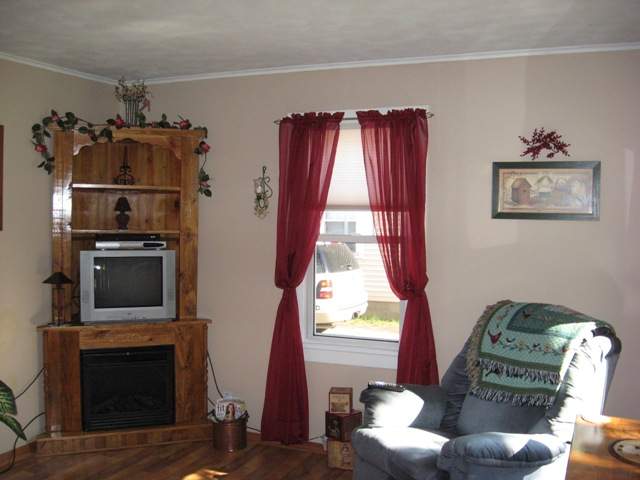 218 3rd Street Colona, IL 61241 - Photo 5 of 8 Gallery Image 5