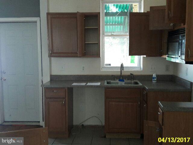 3707 Belair Road Baltimore, MD 21213 - Photo 4 of 14 Interior (General)