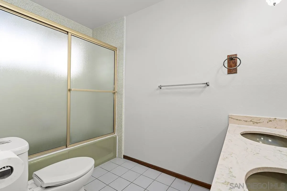 2491 Cordero Road Del Mar, CA 92014 - Photo 26 of 50 Gallery Image 26