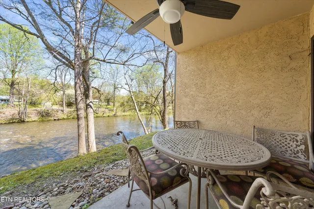 $495,000 | 8023 West Old Highway 73, Unit 102, Townsend, TN 37882