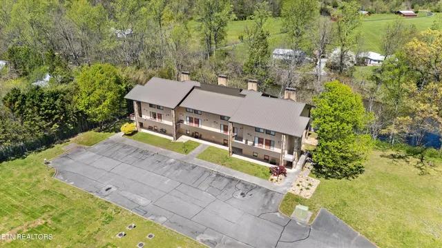 $495,000 | 8023 West Old Highway 73, Unit 102, Townsend, TN 37882
