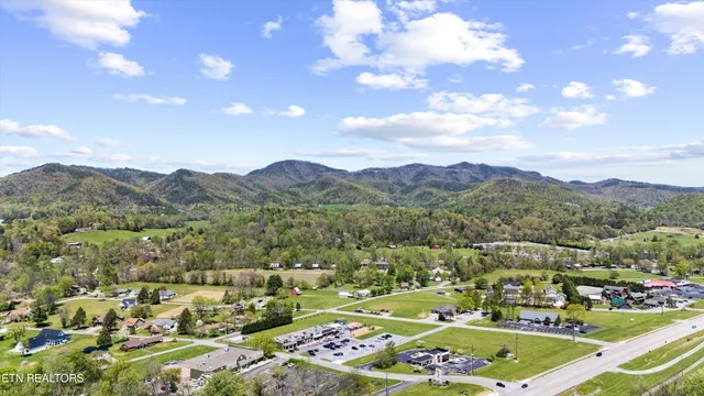 $495,000 | 8023 West Old Highway 73, Unit 102, Townsend, TN 37882
