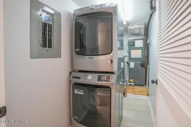 $495,000 | 8023 West Old Highway 73, Unit 102, Townsend, TN 37882