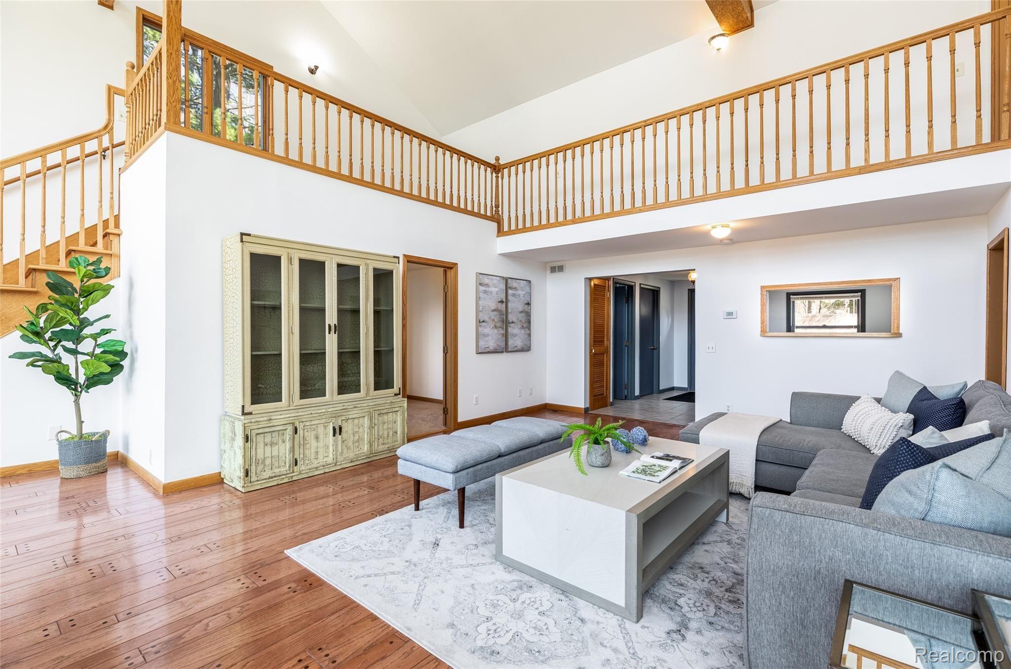 4100 Pardee Lake Road Howell, MI 48843 - Photo 11 of 35 20.GreatRoom