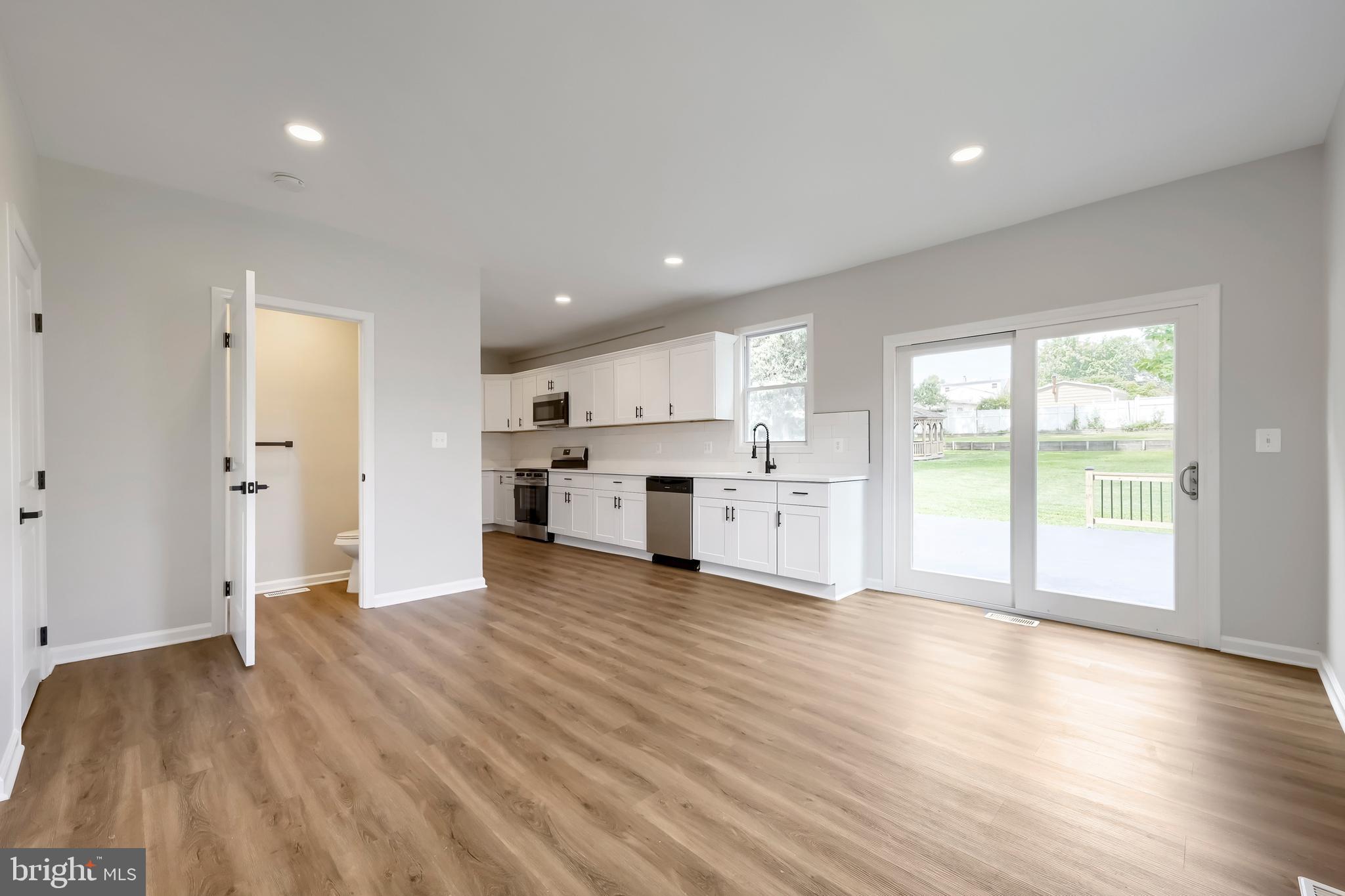 338 Stillwater Road Baltimore, MD 21221 - Photo 10 of 50 Gallery Image 10