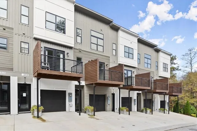 $584,900 | 2329 Mason Drive, Unit D24, Atlanta, GA 30316