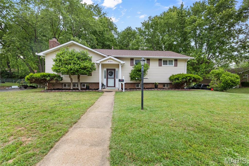 404 Helber Drive Farmington, MO 63640 - Photo 1 of 32