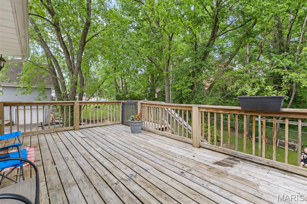 404 Helber Drive Farmington, MO 63640 - Photo 14 of 32