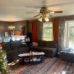 $279,900 | 404 Helber Drive, Farmington, MO 63640