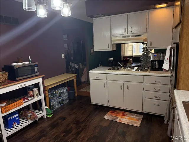 $279,900 | 404 Helber Drive, Farmington, MO 63640