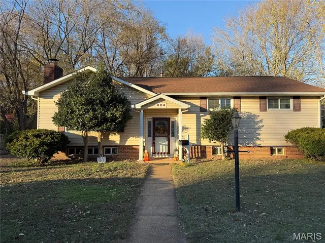 $265,000 | 404 Helber Drive, Farmington, MO 63640