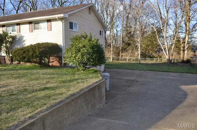 $265,000 | 404 Helber Drive, Farmington, MO 63640