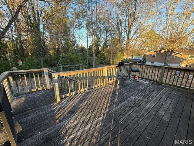 $279,900 | 404 Helber Drive, Farmington, MO 63640