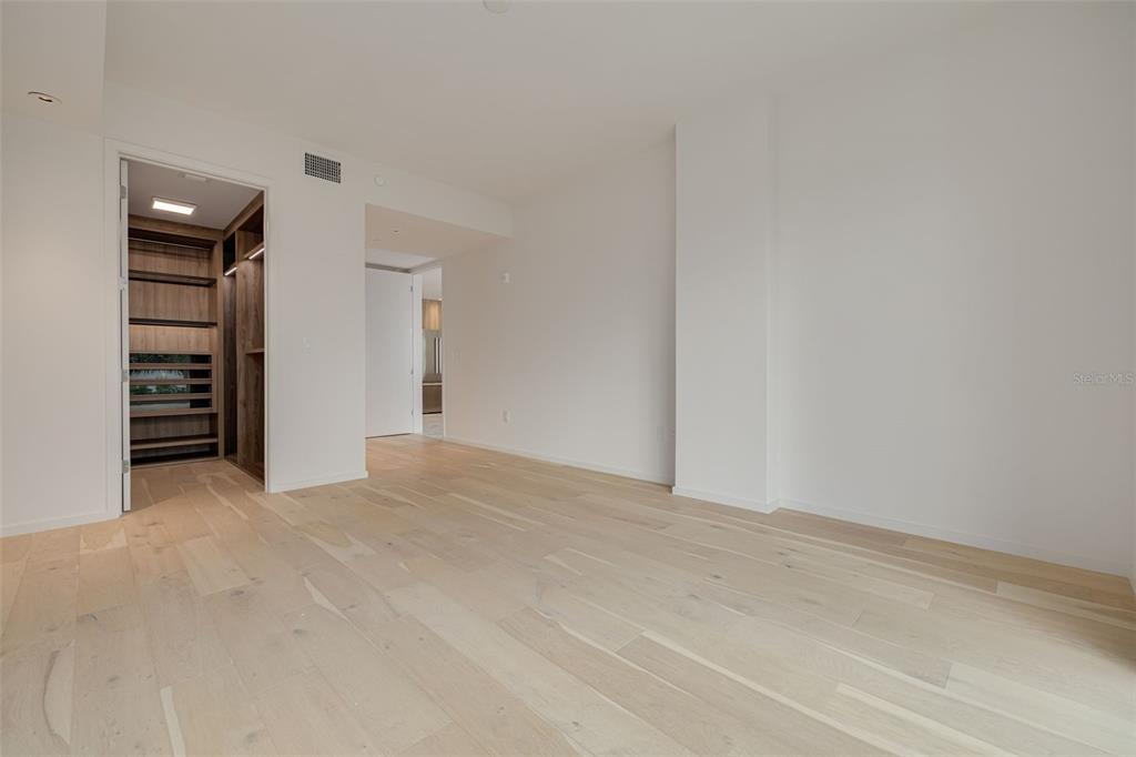 1020 Sunset Point Road, Unit 213 Clearwater, FL 33755 - Photo 13 of 71