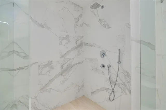 $6,900 | 1020 Sunset Point Road, Unit 213, Clearwater, FL 33755