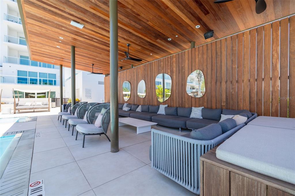 1020 Sunset Point Road, Unit 213 Clearwater, FL 33755 - Photo 39 of 71