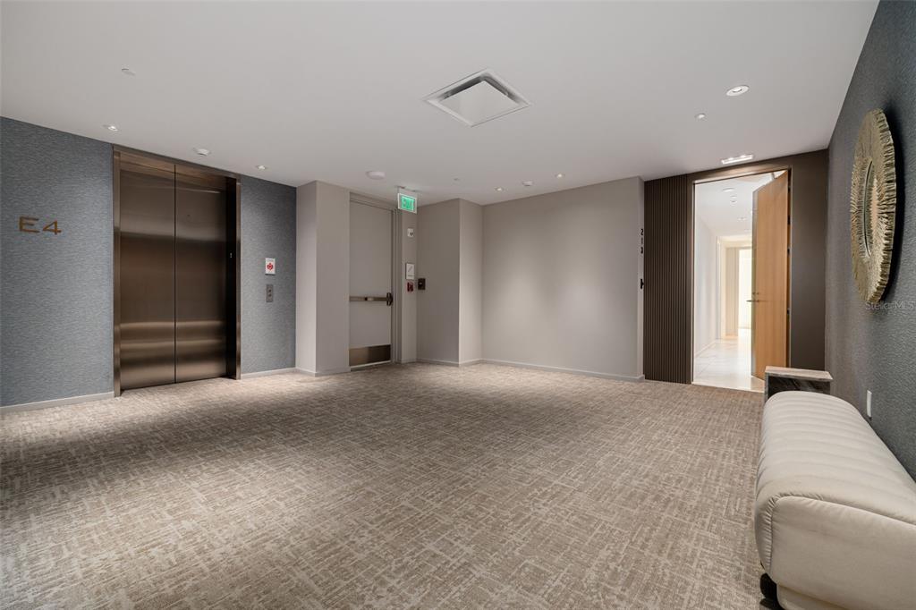 1020 Sunset Point Road, Unit 213 Clearwater, FL 33755 - Photo 46 of 71