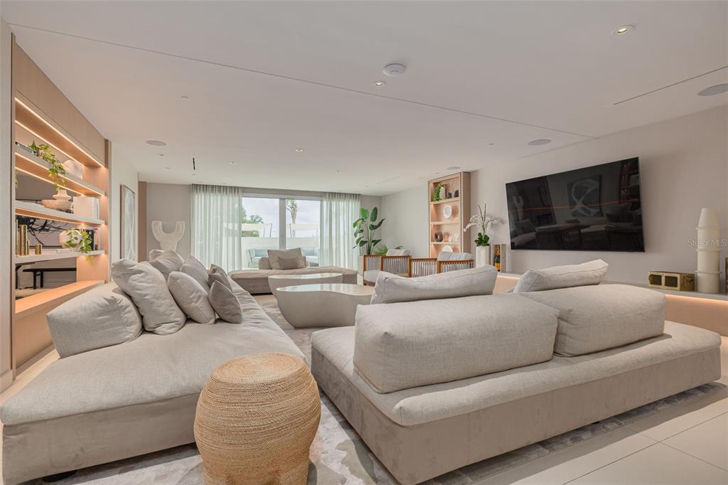 1020 Sunset Point Road, Unit 213 Clearwater, FL 33755 - Photo 48 of 71