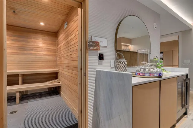 $6,900 | 1020 Sunset Point Road, Unit 213, Clearwater, FL 33755