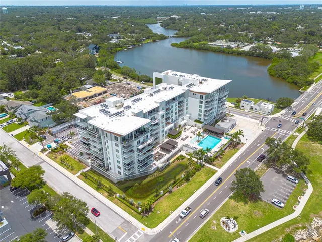 $6,900 | 1020 Sunset Point Road, Unit 213, Clearwater, FL 33755