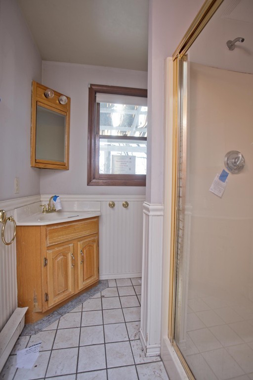 137 Schoolhouse Road Chicopee, MA 01020 - Photo 15 of 29 Gallery Image 15