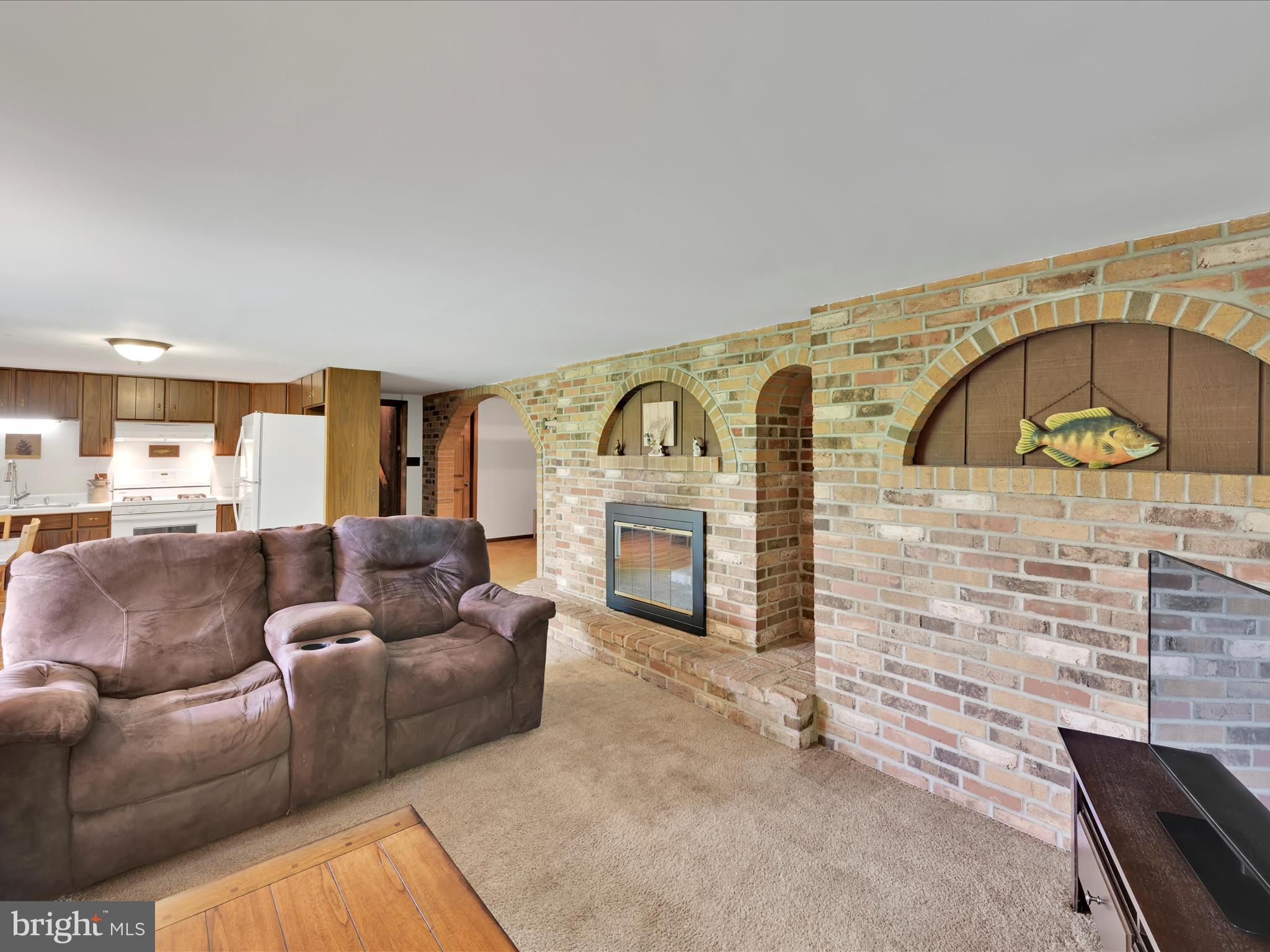 82 South Mountain Road Robesonia, PA 19551 - Photo 28 of 47 In-Law Suite Living Room