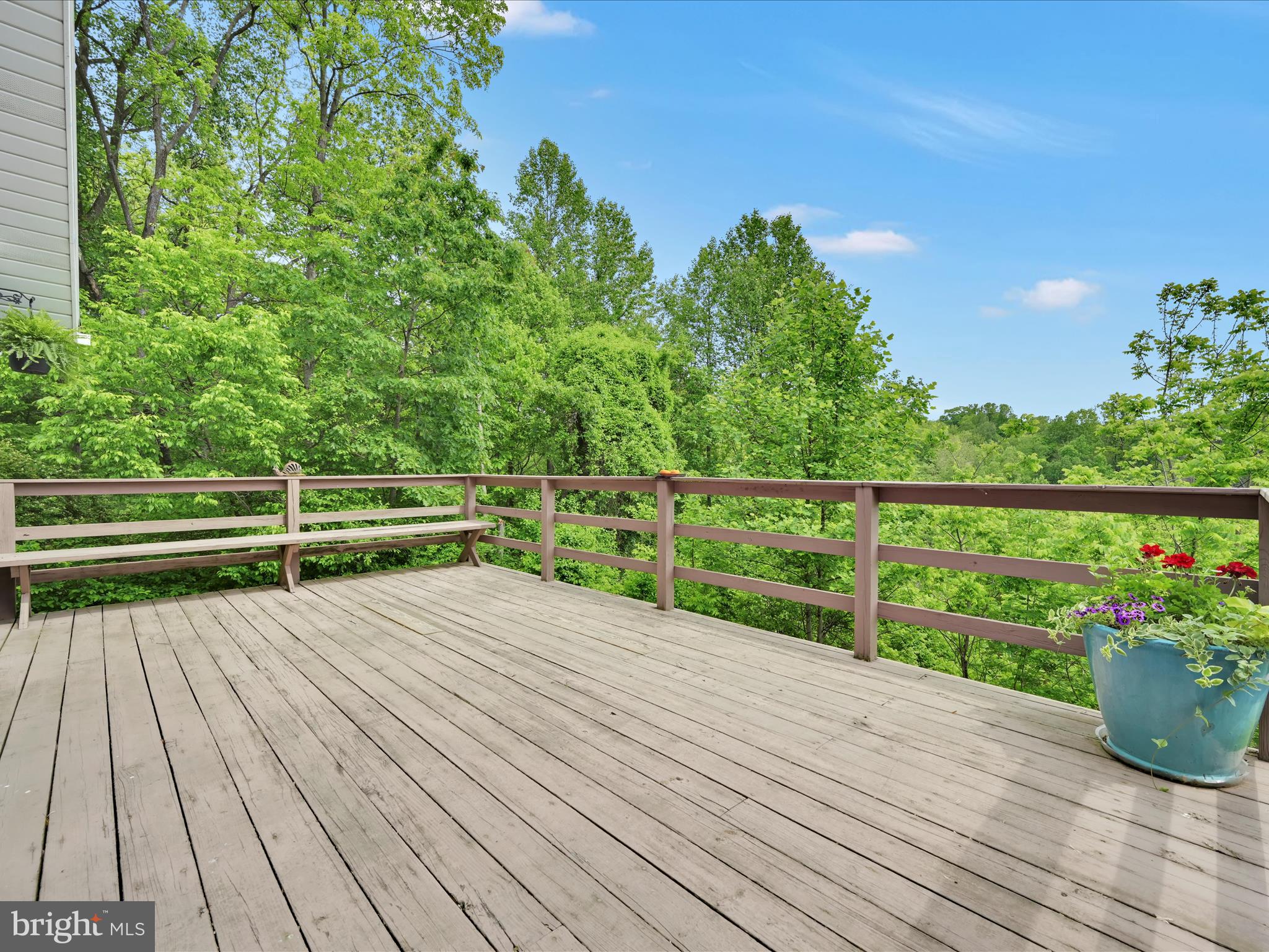 82 South Mountain Road Robesonia, PA 19551 - Photo 35 of 47 Deck