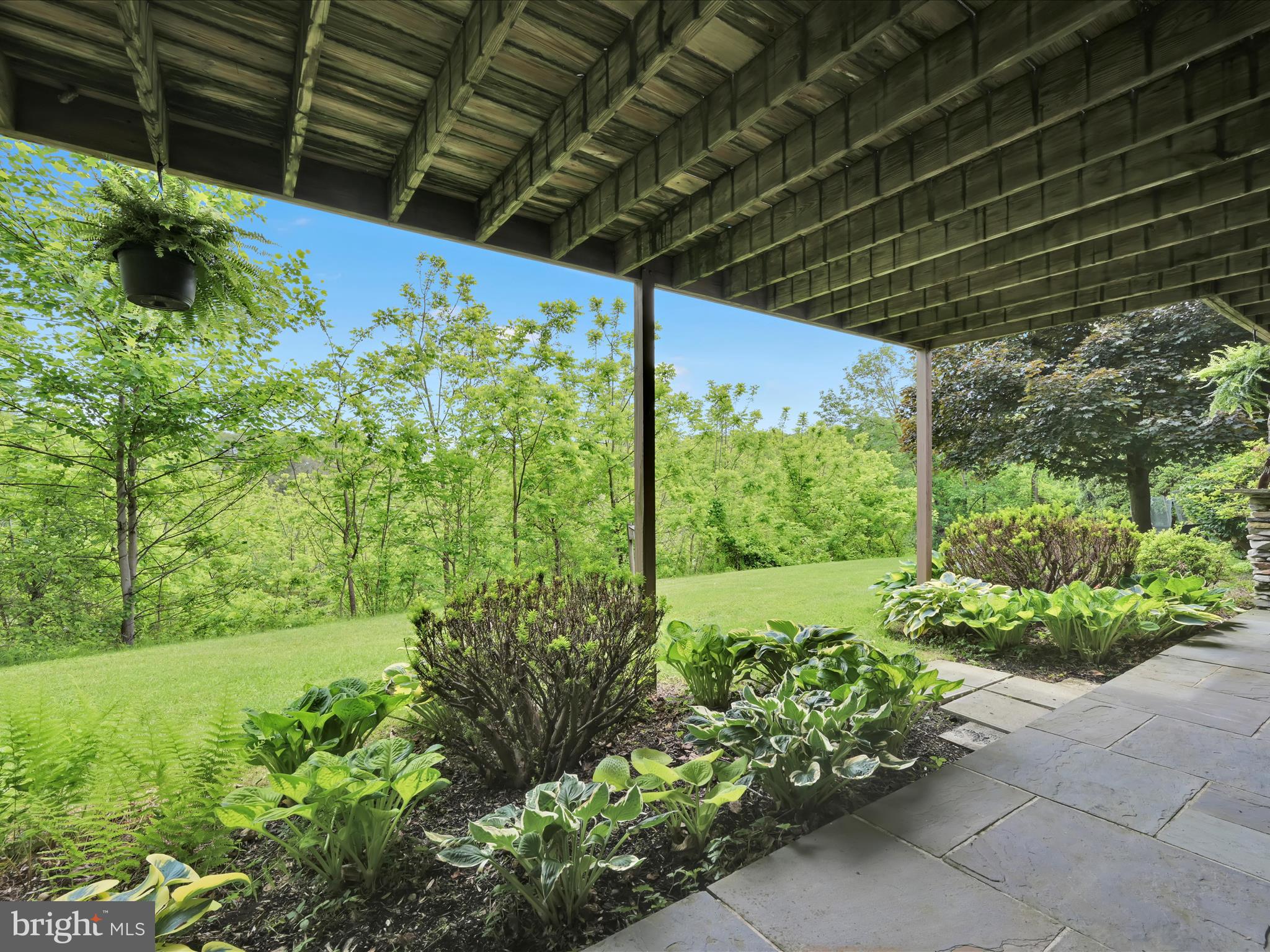 82 South Mountain Road Robesonia, PA 19551 - Photo 39 of 47 Patio