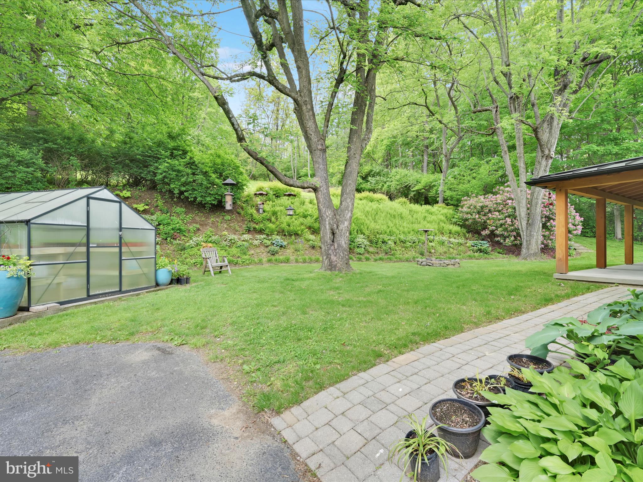 82 South Mountain Road Robesonia, PA 19551 - Photo 40 of 47 Yard