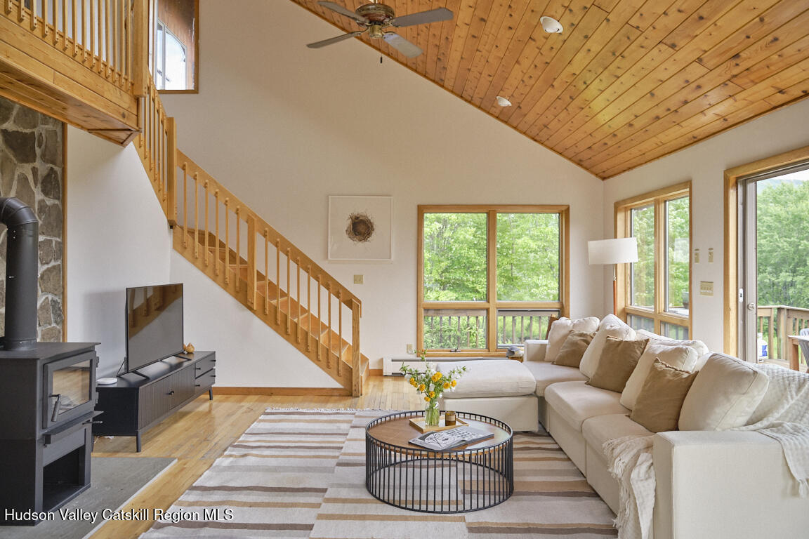 285 Mead Road Fleischmanns, NY 12430 - Photo 3 of 31 3 int living room wide