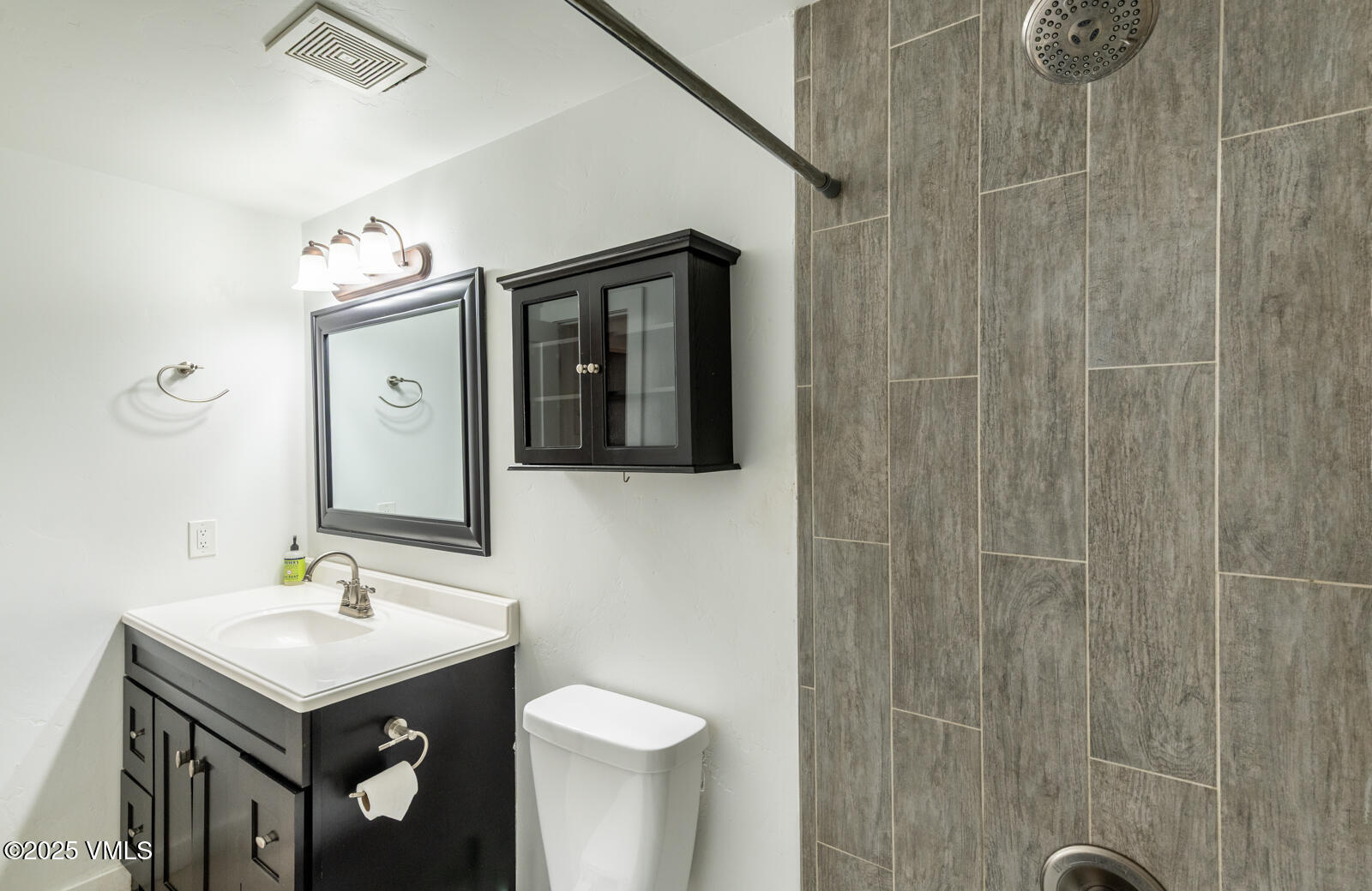 2079 Chamonix Lane, Unit 5 Vail, CO 81657 - Photo 14 of 22 2079 Chamonix Lane #5-21