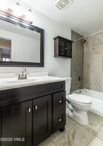 $649,000 | 2079 Chamonix Lane, Unit 5, Vail, CO 81657