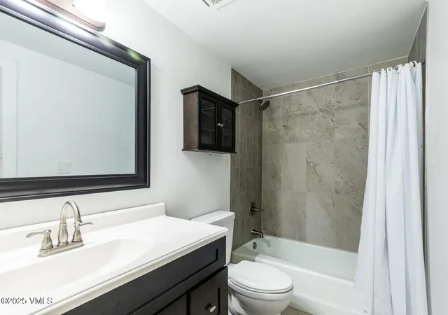 $649,000 | 2079 Chamonix Lane, Unit 5, Vail, CO 81657