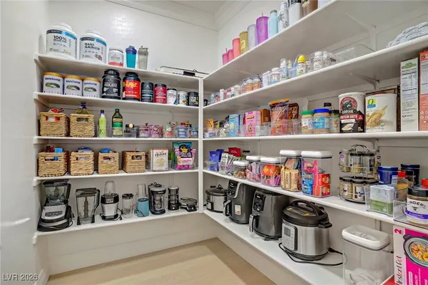 $849,000 | 7612 Kit Carson Avenue, Las Vegas, NV 89179