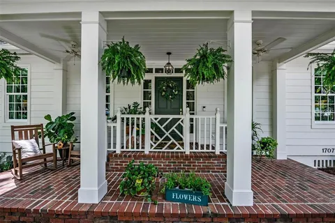 $1,400,000 | 1707 South Hesperides Street, Tampa, FL 33629